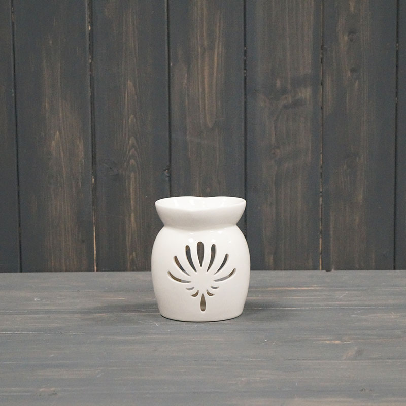 White Ceramic Wax/Oil Burner With Heart shaped Top detail page